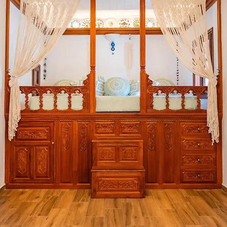 Holiday home Lithos House Avlona