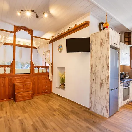 Lithos House Holiday home Avlona